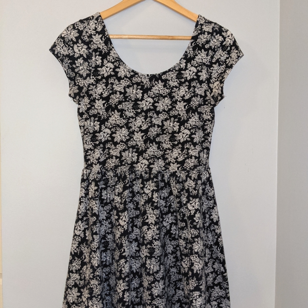 Forever 21 skater dress, black and white floral, size M
